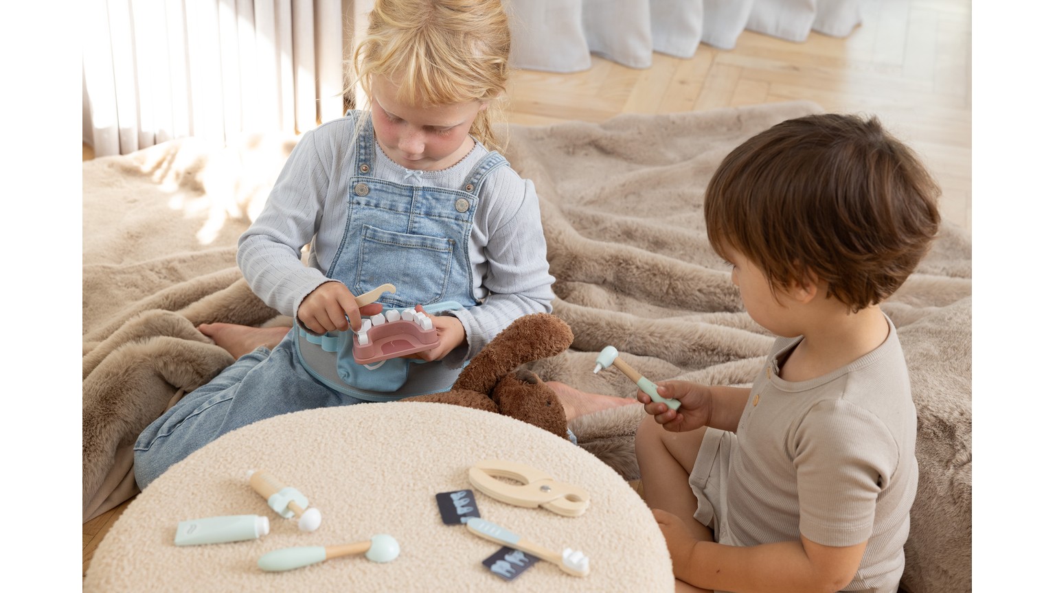 Tandlægesæt træ - 19 dele